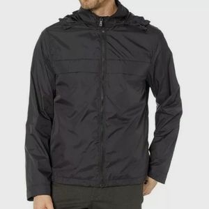 NWOT UGG Shawn Packable Beathable Zip-Up Black Hooded Jacket